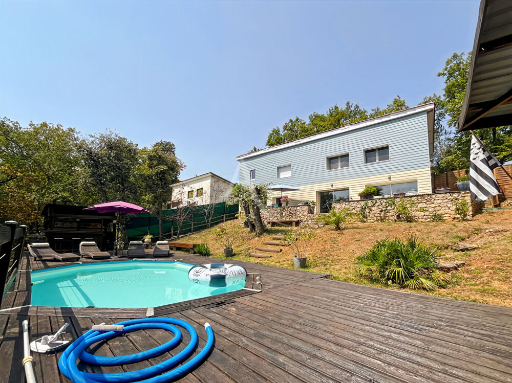 Vente Maison A VENDRE - Maison familiale avec piscine dans quartier calme Condezaygues