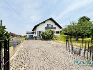  Maison  vendre 7 pices 215 m