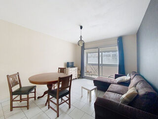  Appartement à louer 2 pièces 47 m²
