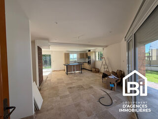  Maison � vendre 5 pi�ces 150 m�