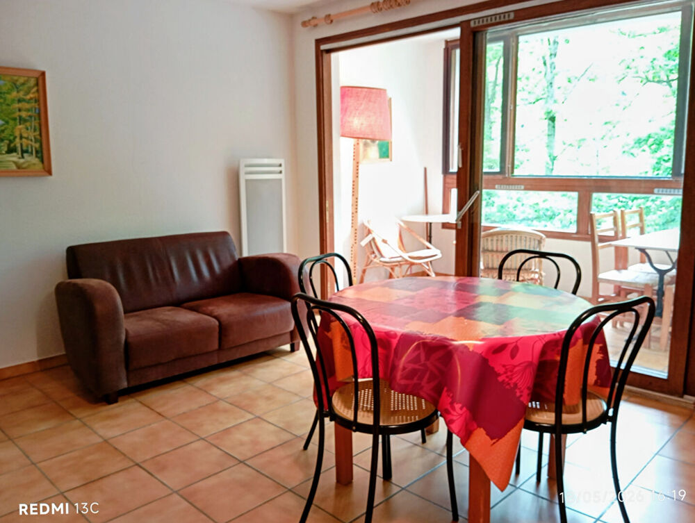 Appart + Loggia 45m² ; Parking Privé - La Preste