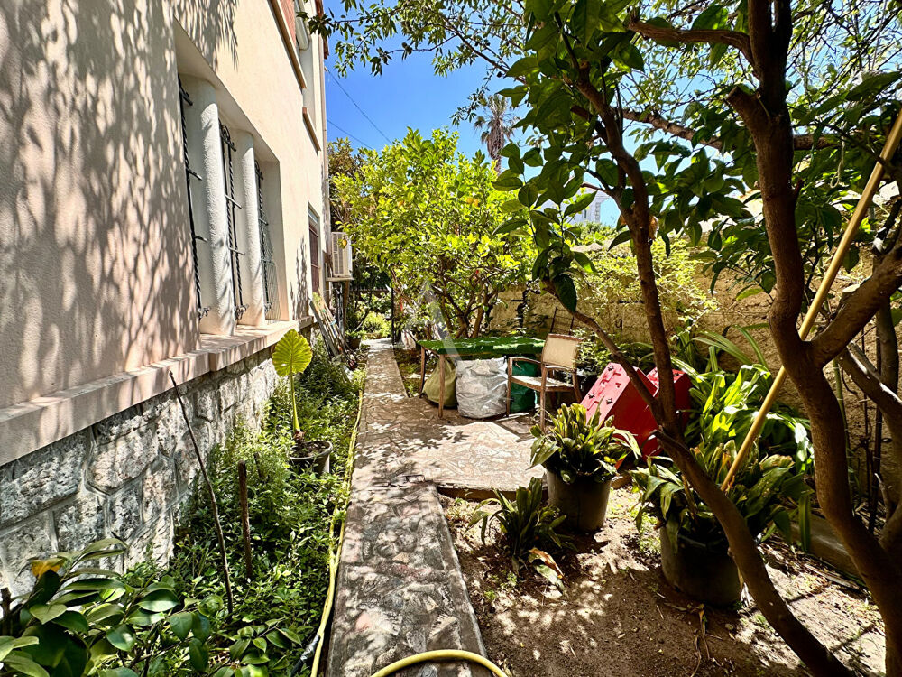Vente Maison Belle maison 151m2, 4 chambres + bureau sur parcelle de 361m2 jardin et garage Perpignan
