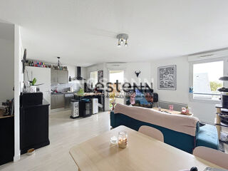  Appartement à louer 3 pièces 64 m²