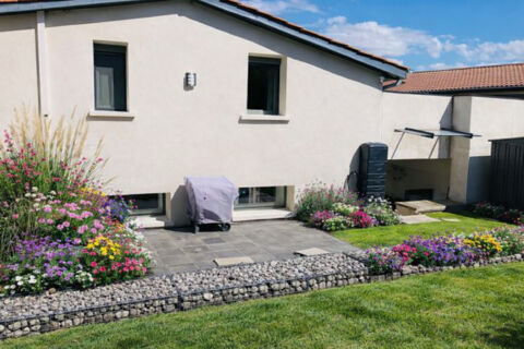   Maison de charme de type 4 de 144m� - Vaugneray Maison - 4 pi�ce(s) - 144 m�