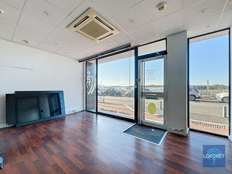   Local commercial Saint Gilles Croix De Vie 81.74 m2 