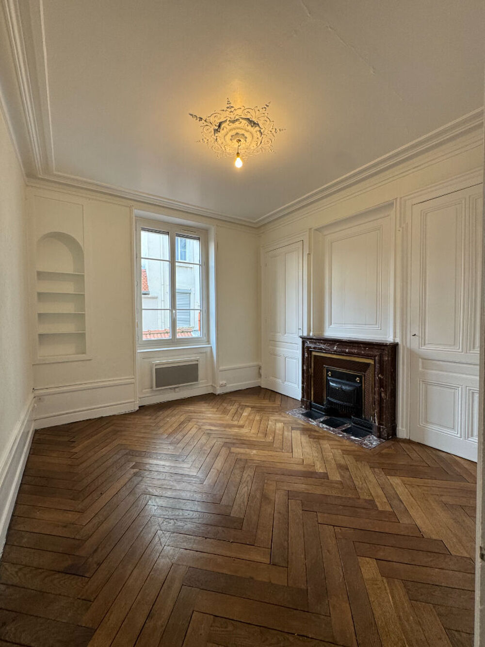 Location Appartement Location T3 - T4 lumineux 99,02m² - Rue Bossuet, Lyon 6ème Lyon 6