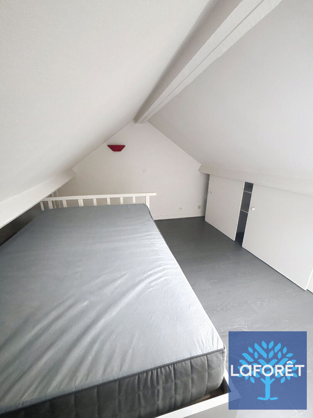 Location Appartement APPARTEMENT - 1 PIÈCE - MENNECY - 91540 Mennecy