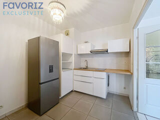  Appartement à louer 2 pièces 49 m²