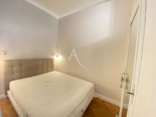  Appartement à louer 1 pièce 30 m²