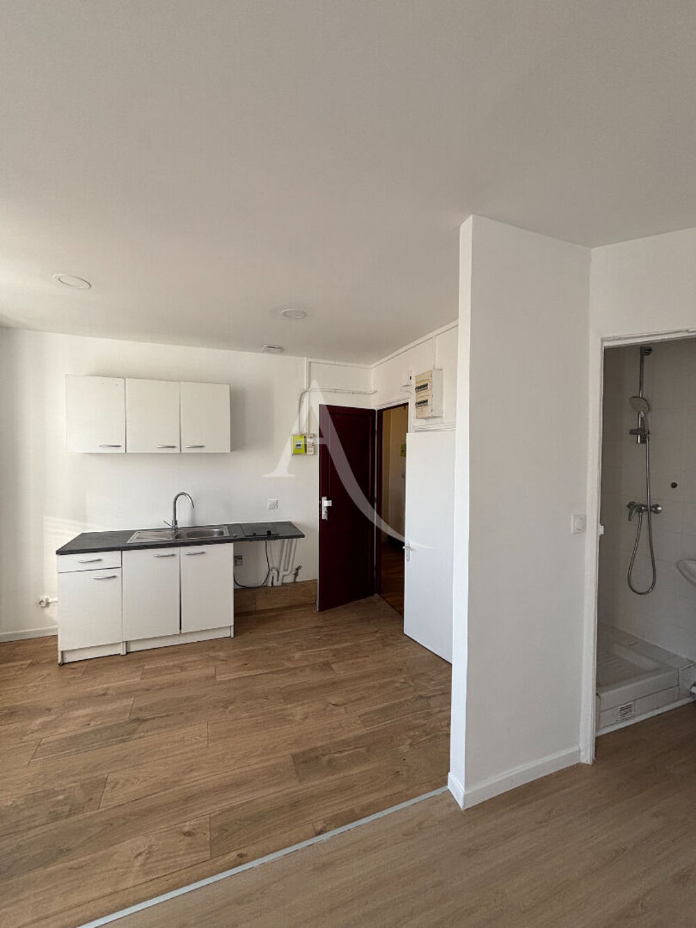 Location Appartement APPARTEMENT - STUDIO - 20m² - IVRY SUR SEINE Ivry sur seine