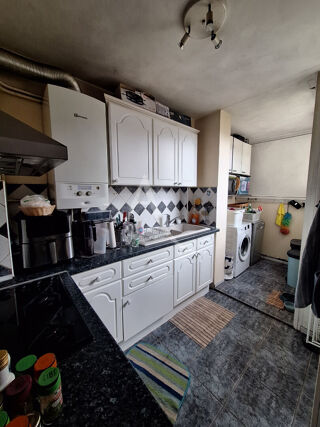  Appartement à louer 4 pièces 70 m²