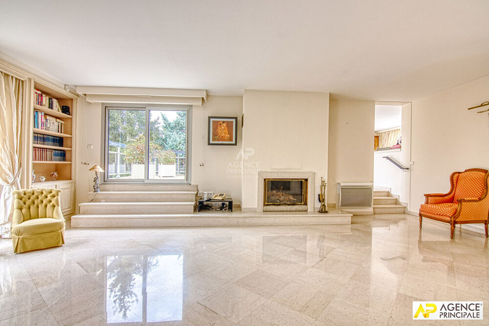 à vendre  Appartement Versailles (78000)