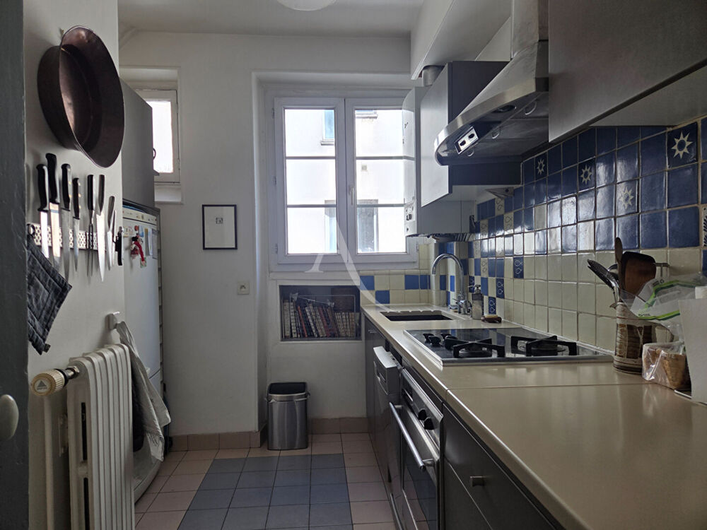 VIAGER OCCUPÉ - Paris 10e - Canal Saint-Martin / République