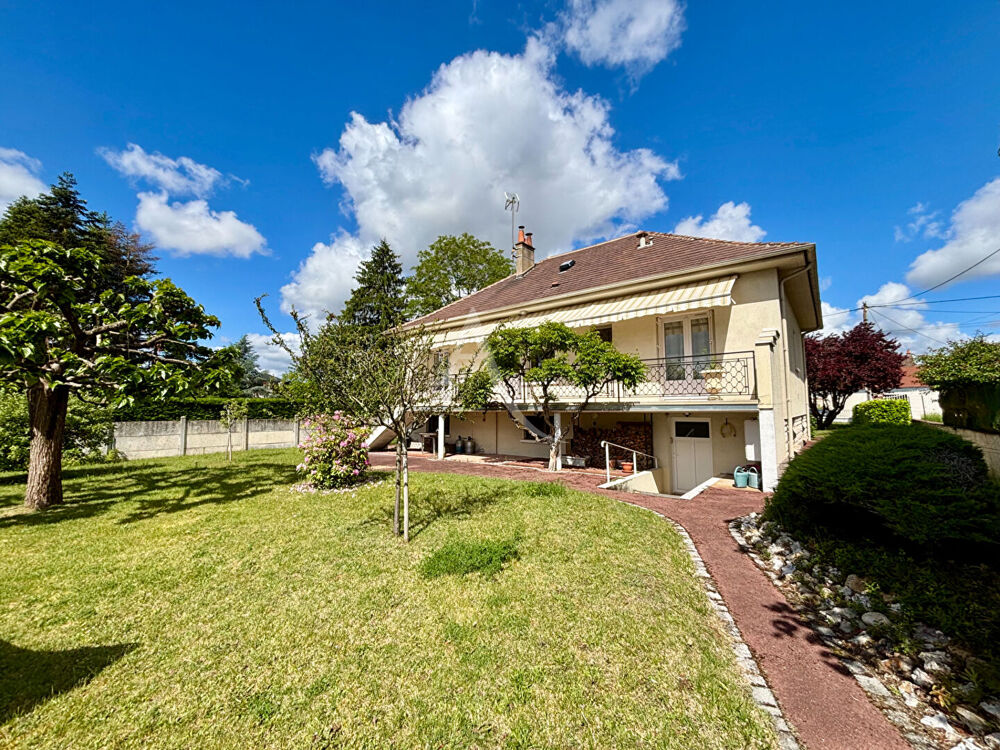Maison 4 pièces 127 m² · à Le Controis en Sologne · 127 m² · 189 000 €