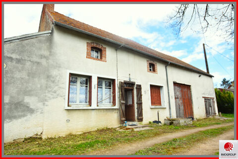   DANS UN HAMEAU AVEC GRANGE ET TERRAIN : Maison - 5 pi�ce(s) - 57 m�