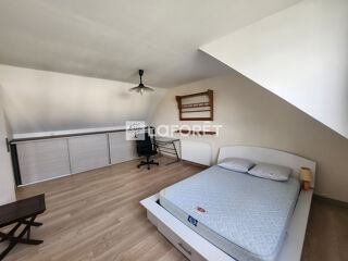  Appartement à louer 7 pièces 134 m²
