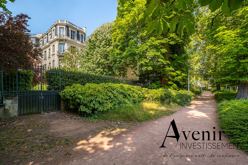 Vente Appartement Appartement T5 134m2 - 4 chambres - accès privé Parc Tête d'Or - Stationnements Lyon 6