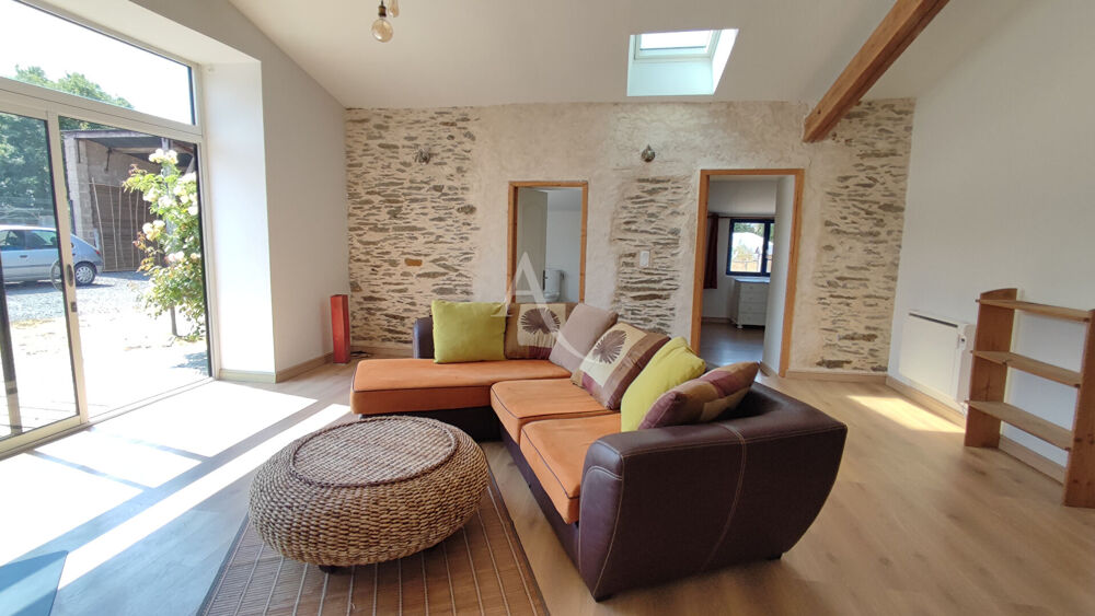 Vente Maison Grange rénovée avec terrain agricole à La Chapelle Hermier La chapelle hermier