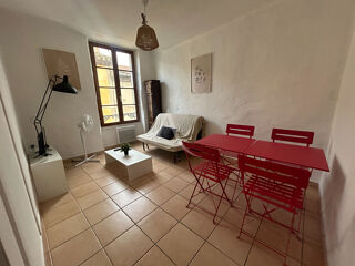  Immeuble � vendre 8 pi�ces 215 m�