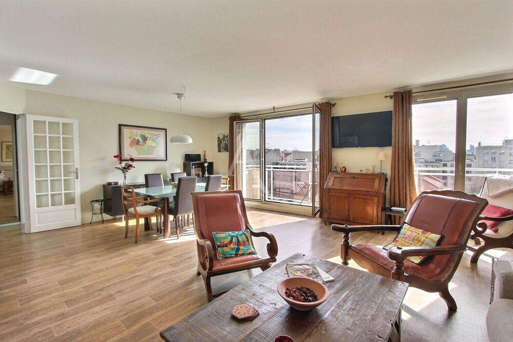 Vente Appartement GRAND 3 PIECES DE 81M2 TRAVERSANT AVEC BALCON ET PARKING - DPE D Asnieres sur seine