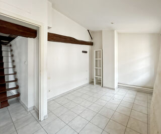 Appartement à louer 2 pièces 48 m²
