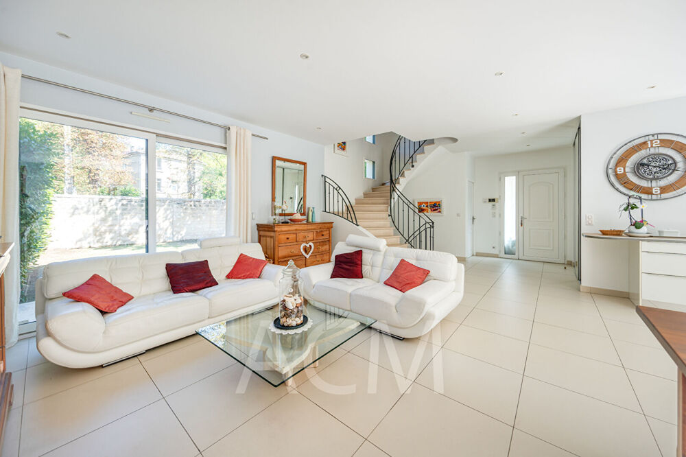 à vendre  Maison Maisons-Laffitte (78600)