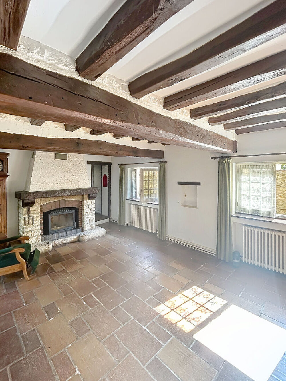 Maison Chevannes 15 pièce(s) 211.8 m2