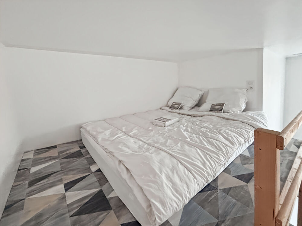 Location Appartement À LOUER - STUDIO MEUBLÉ - FONTENAY LE VICOMTE Fontenay le vicomte