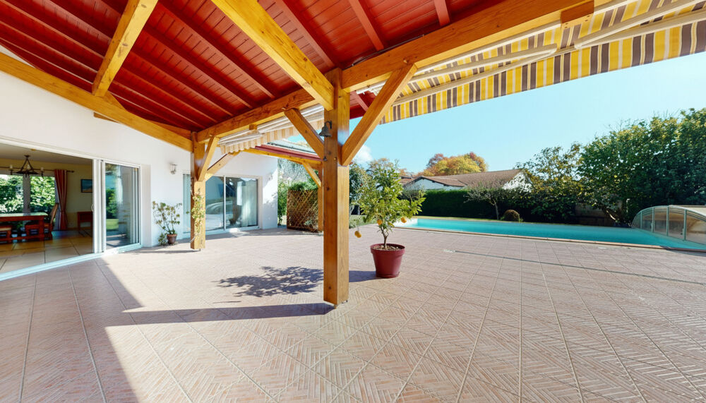 Vente Maison Maison familiale avec piscine et sous-sol - JATXOU Jatxou