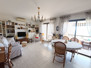  Appartement à louer 3 pièces 61 m²