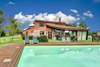  Maison à vendre 7 pièces 231 m²