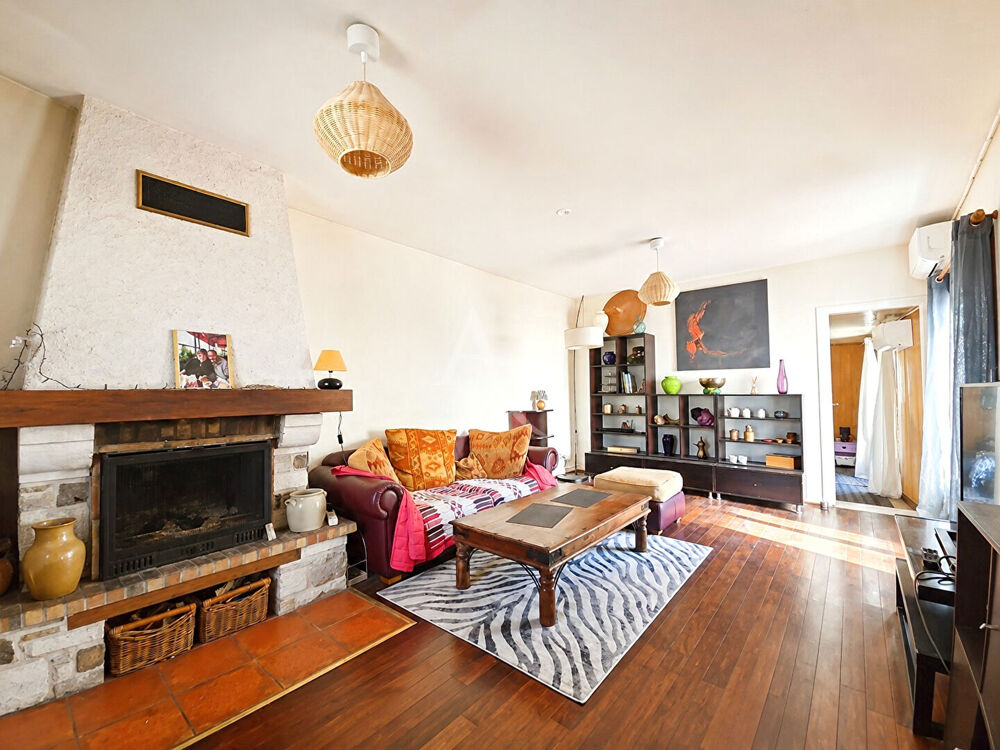 Oinville-sur-montcient - Maison 6 pièce(s) - 142 m²