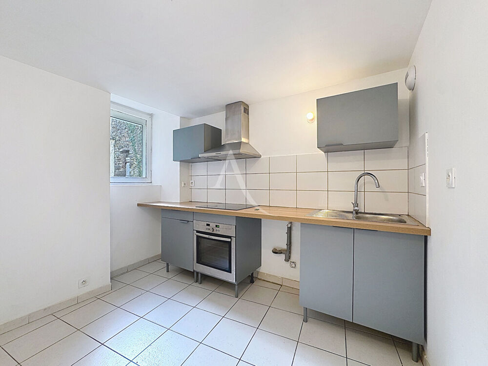 Location Maison Maison de ville 3 chambres, Mayenne - sans extérieur Mayenne