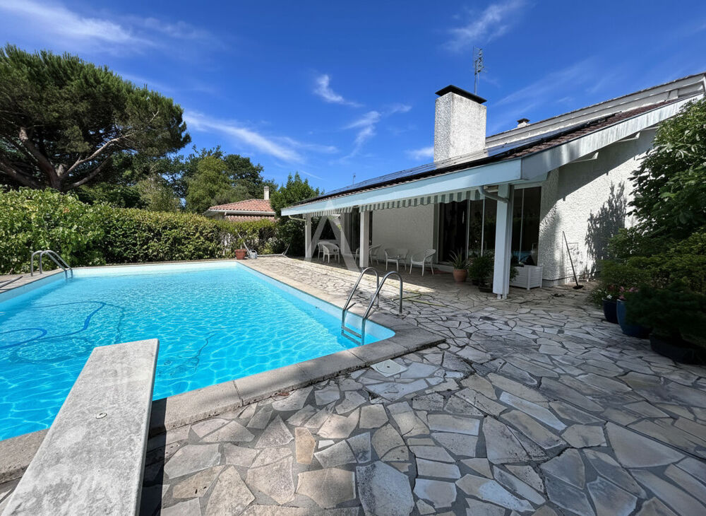 Vente Maison Maison Merignac 6 pièce(s) 152 m2 Merignac