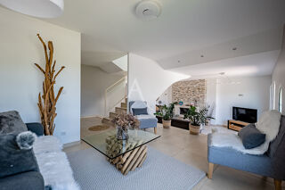  Maison � vendre 7 pi�ces 165 m�