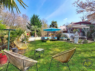  Maison à vendre 8 pièces 152 m²