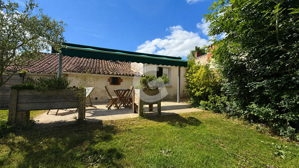 Vente Maison MAISON - 4 PIECES - 104 M² - A VENDRE - SAINT VINCENT SUR GRAON Saint vincent sur graon