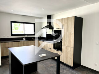  Maison � vendre 4 pi�ces 120 m�