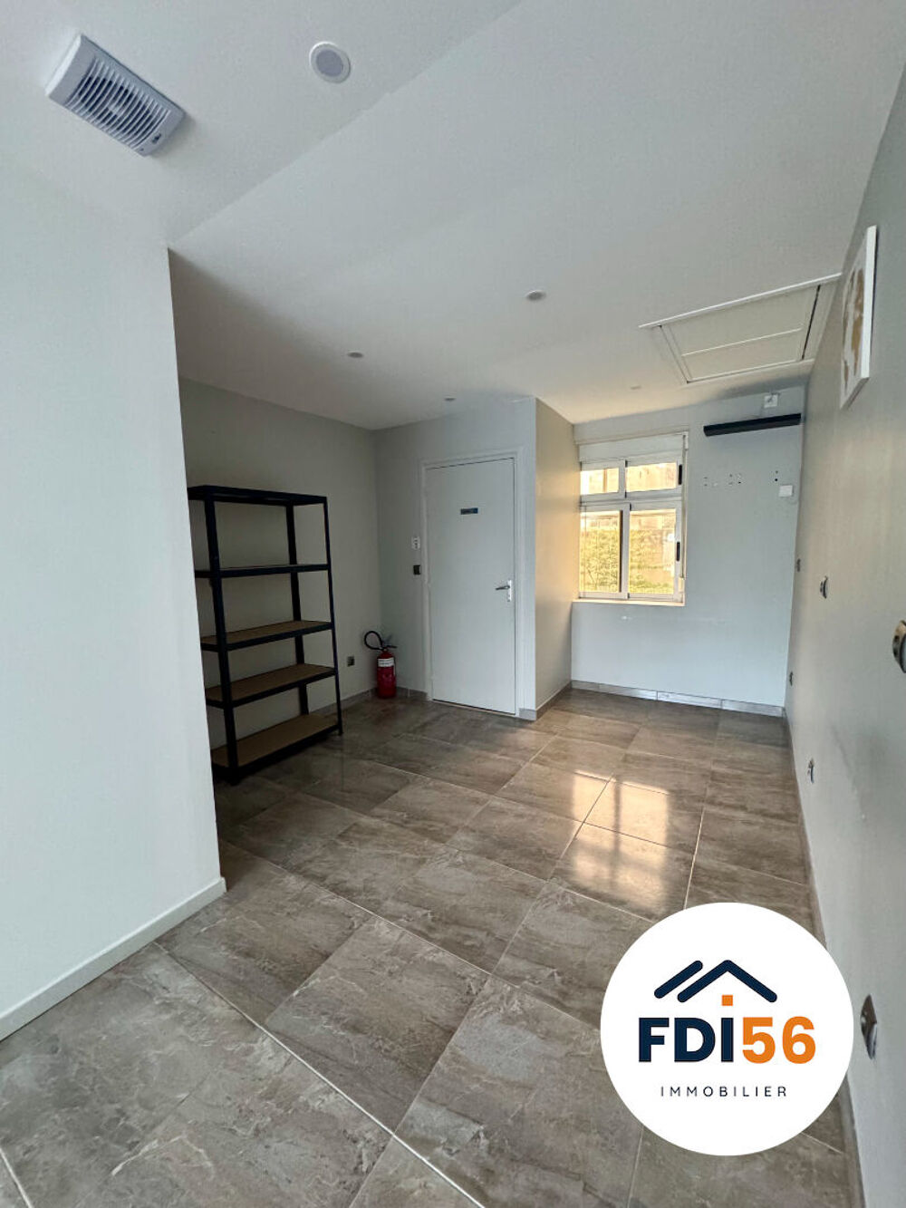   Local commercial à vendre à Lorient - 92 000 Lorient