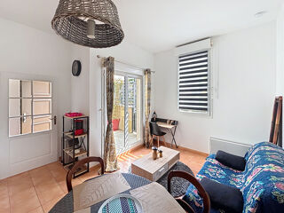  Appartement à louer 1 pièce 28 m²