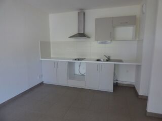  Appartement à louer 2 pièces 44 m²