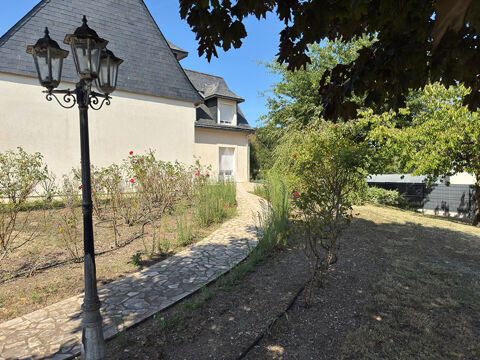   Maison  8 pi�ce(s) 200 m2 Maison - 8 pi�ce(s) - 200 m�