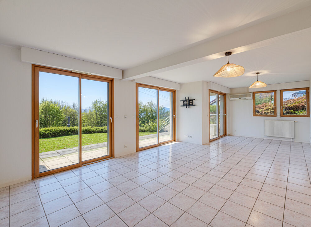 Appartement Publier 5 pièces 85.48m² en rez-de-jardin avec petite vue lac