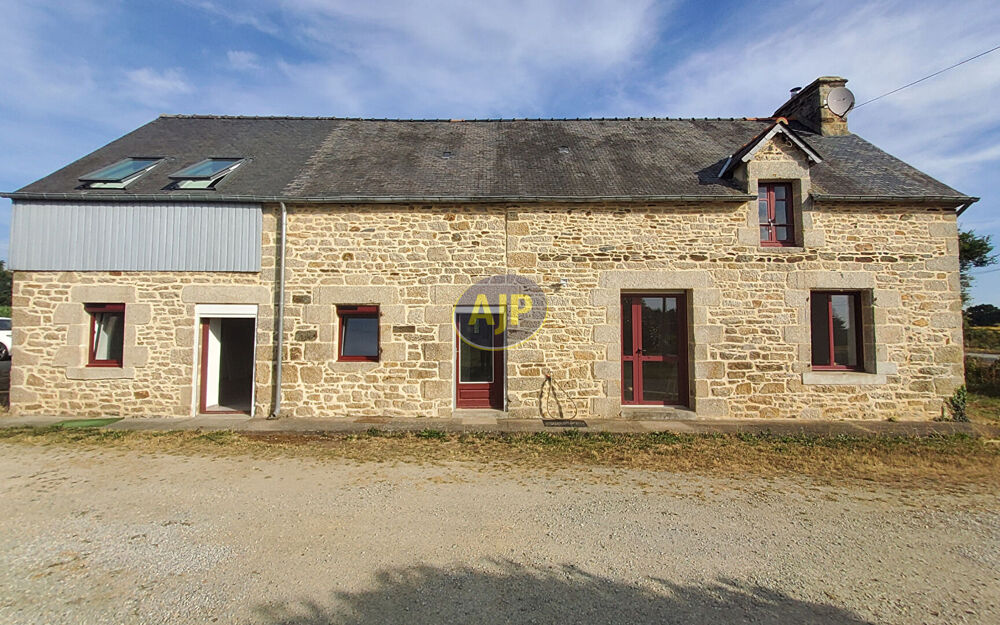 A louer maison Noyal Pontivy Accès proche Pontivy 3 chambres et un jardin