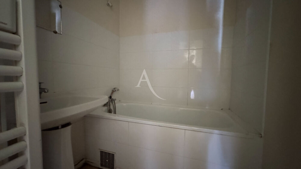 Vente Appartement LA ROCHE SUR YON APPARTEMENT A VENDRE  2 pièce(s) La roche sur yon