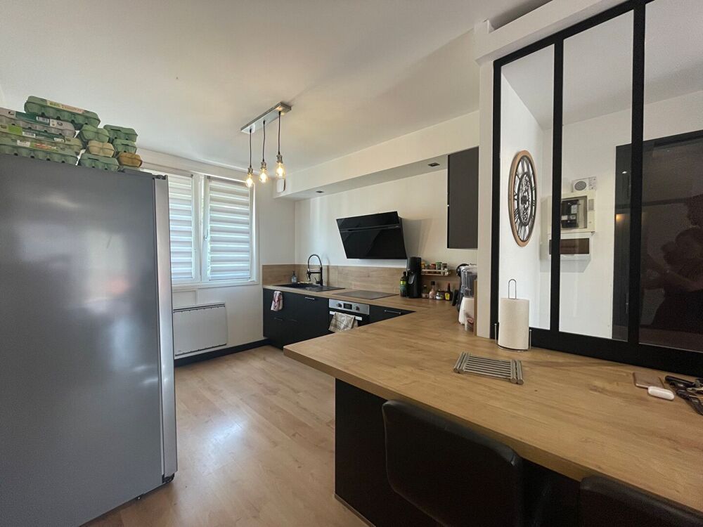 Location Appartement T3 de 69m² - VIENNE Vienne
