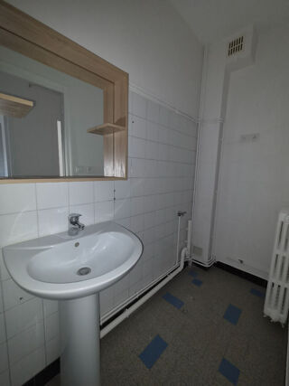 Appartement à louer 2 pièces 39 m²