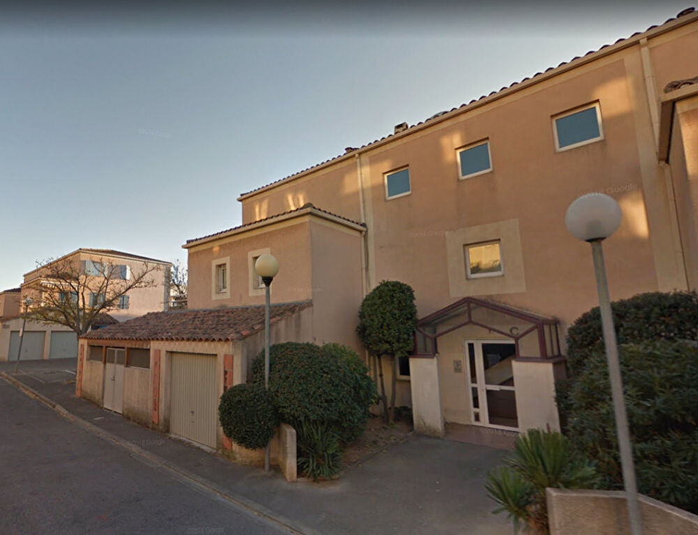 Location Appartement T1 terrasse LUYNES centre Luynes