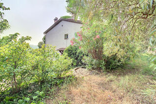  Maison à vendre 10 pièces 239 m²