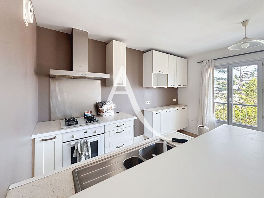 APPARTEMENT 4 PIÈCES RÉNOVÉ AVEC BALCON, PARKING ET CAVE ! MASSY PALAISEAU